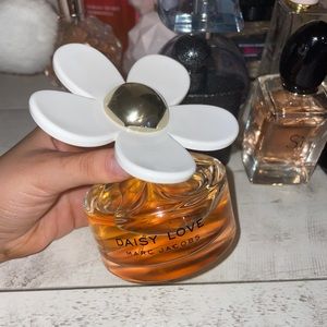 Marc Jacob’s Daisy love Eau so sweet 3.4 oz never used